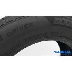 Peugeot - 208 - Tyre