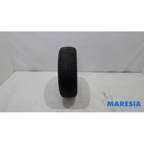 Peugeot - 208 - Band