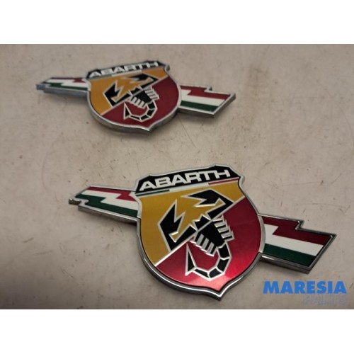 Fiat - 500 Abarth - Emblem