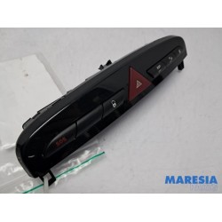 Peugeot - RCZ - Panic lighting switch