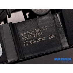 Peugeot - RCZ - Electric window switch