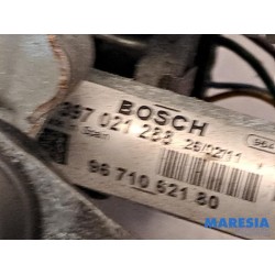 Peugeot - 3008 - Front wiper motor