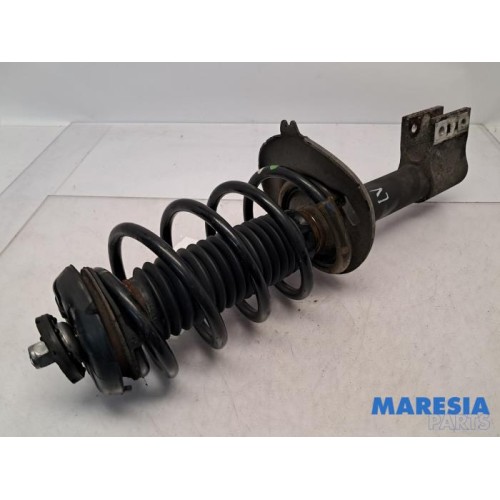 Peugeot - 3008 - Front shock absorber rod, left