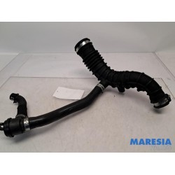 Renault - Clio - Air intake hose