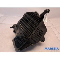Renault - Clio - Air box