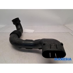 Renault - Clio - Air intake hose