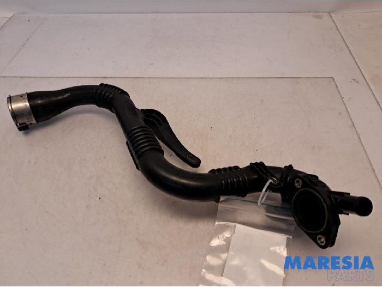 Renault - Clio - Intercooler tube