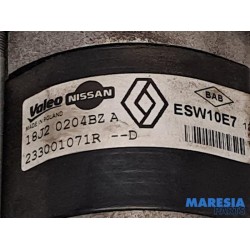 Renault - Clio - Startmotor