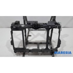 Citroen - C5 - Front panel