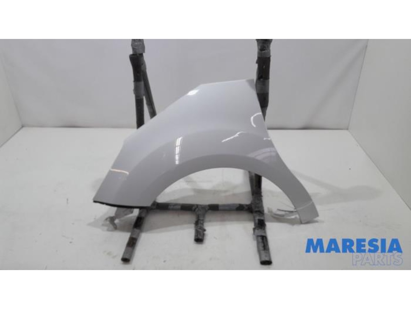 Citroen - C3 - Front wing, left