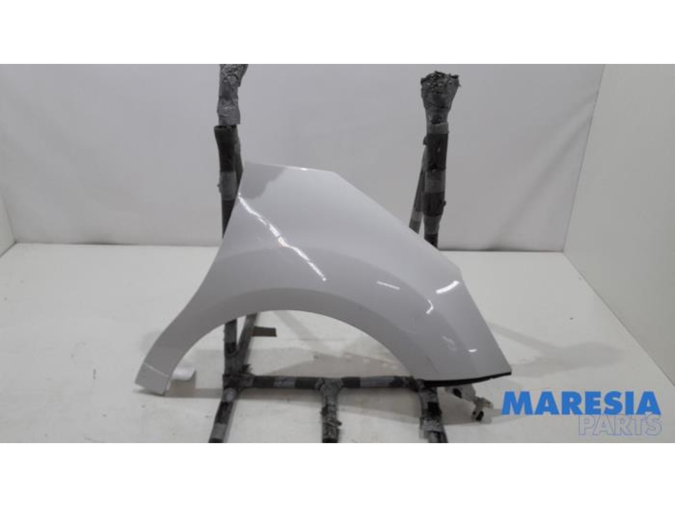 Citroen - C3 - Front wing, right
