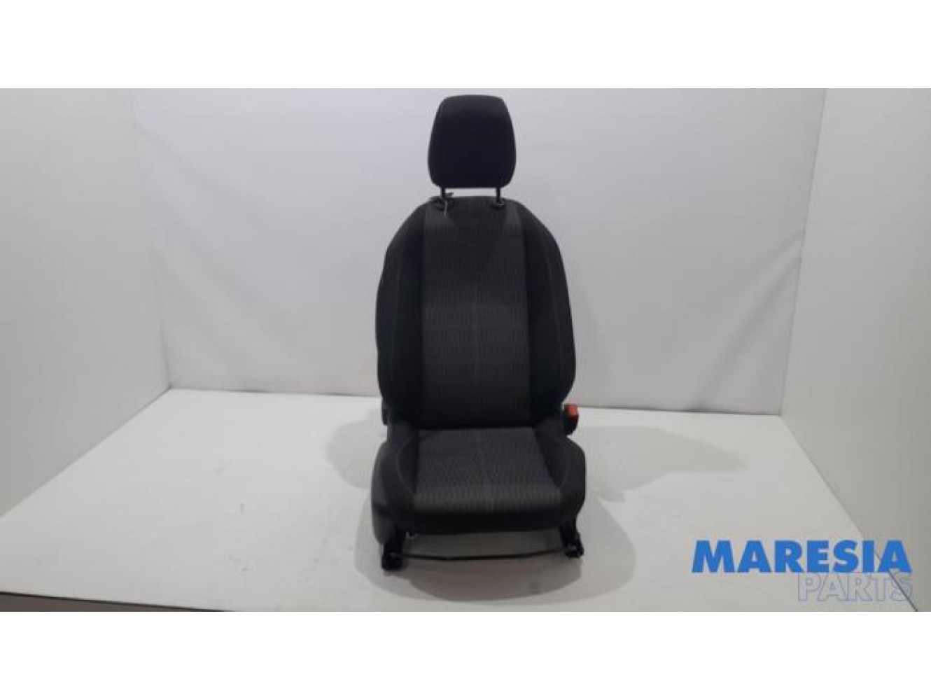 Opel - Corsa - Stoel rechts