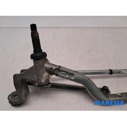 Renault - Clio - Wiper mechanism