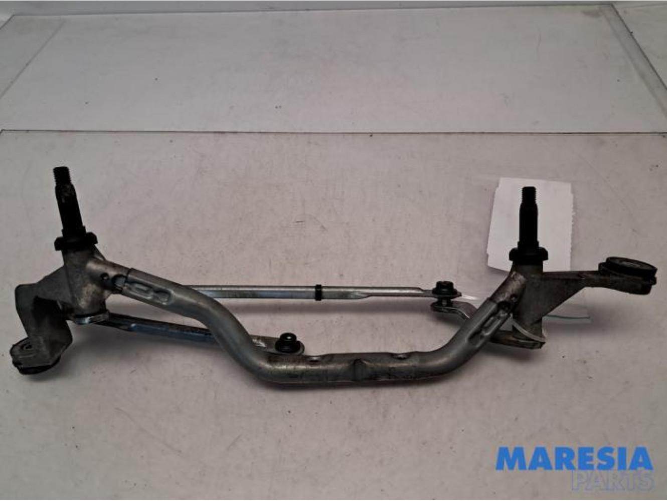 Renault - Clio - Wiper mechanism