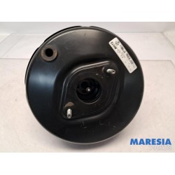 Renault - Clio - Brake servo