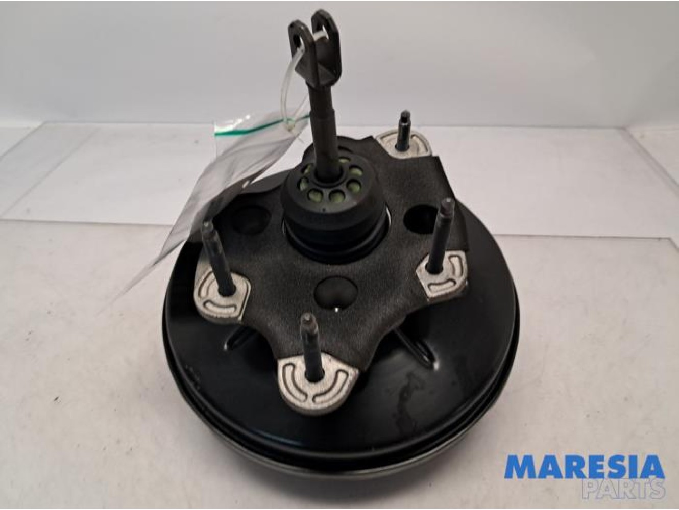Renault - Clio - Brake servo