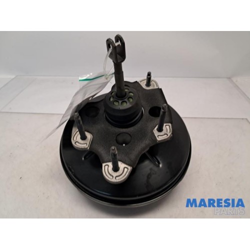 Renault - Clio - Brake servo