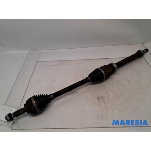 Renault - Clio - Front drive shaft, right