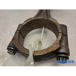Peugeot - 208 - Connecting rod