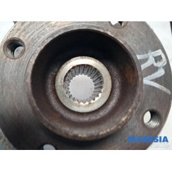 Renault - Clio - Knuckle, front right