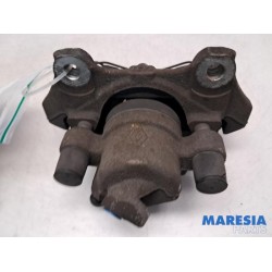 Renault - Clio - Front brake calliper, right