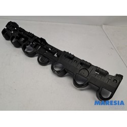 Renault - Clio - Rear bumper frame