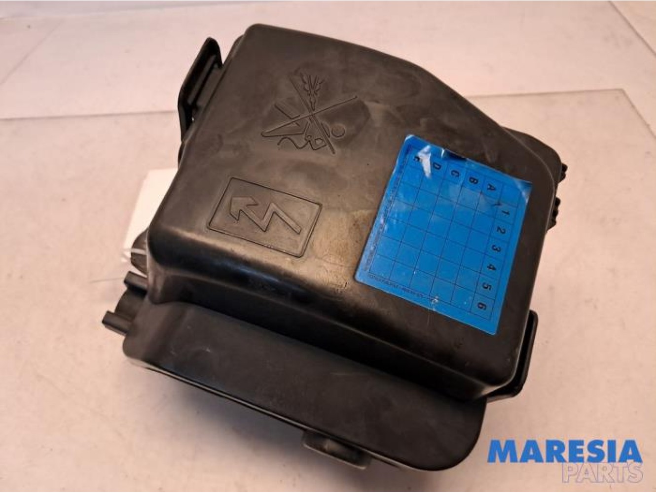 Renault - Clio - Fuse box