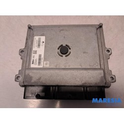 Renault - Clio - Engine management computer