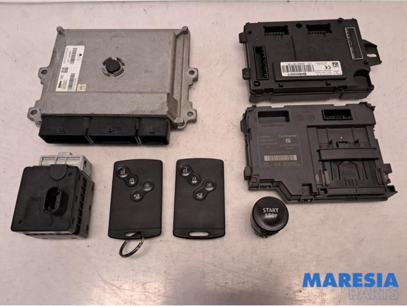 Renault - Clio - Engine management computer