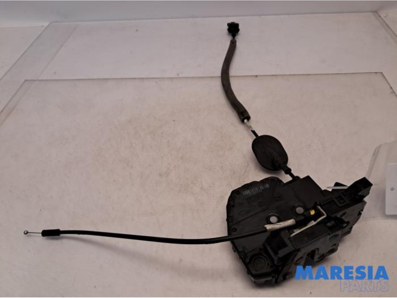 Renault - Clio - Rear door mechanism 4-door, right