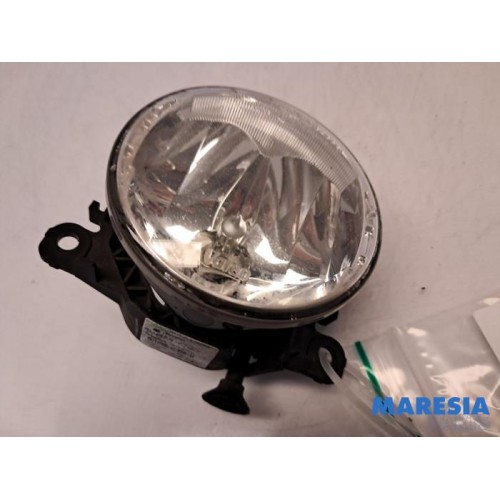 Renault - Clio - Fog light, front right