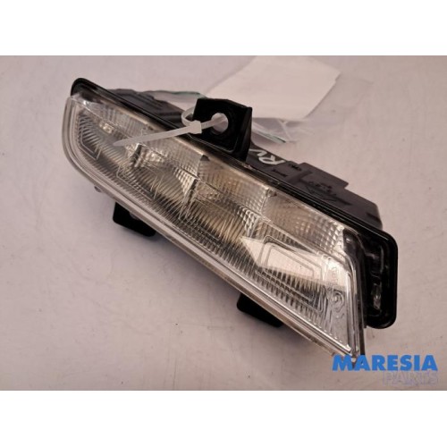 Renault - Clio - Daytime running light, right