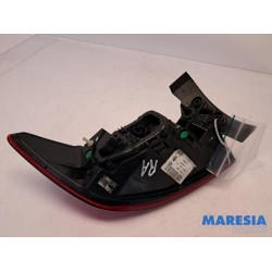 Renault - Clio - Taillight, right