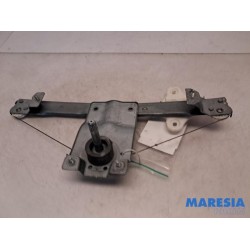 Renault - Clio - Rear door window mechanism 4-door, right