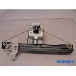 Renault - Clio - Rear door window mechanism 4-door, left