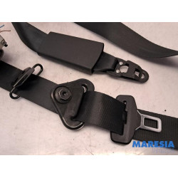 Renault - Clio - Front seatbelt, right