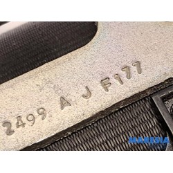 Renault - Clio - Front seatbelt, left