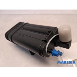 Renault - Clio - Carbon filter