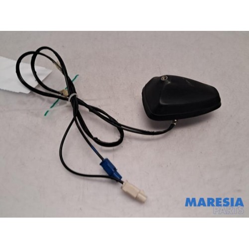 Renault - Clio - Antenne