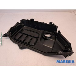 Renault - Trafic - Afdekplaat motor