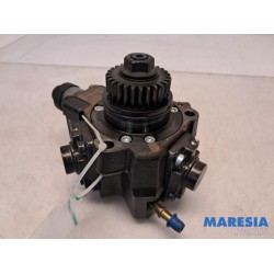 Renault - Trafic - Brandstofpomp Mechanisch