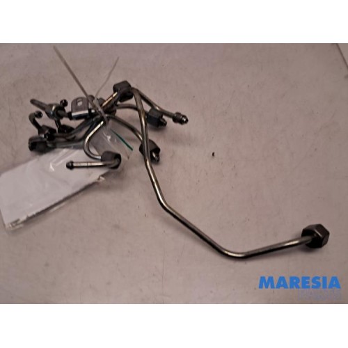 Renault - Trafic - Dieselleiding Set