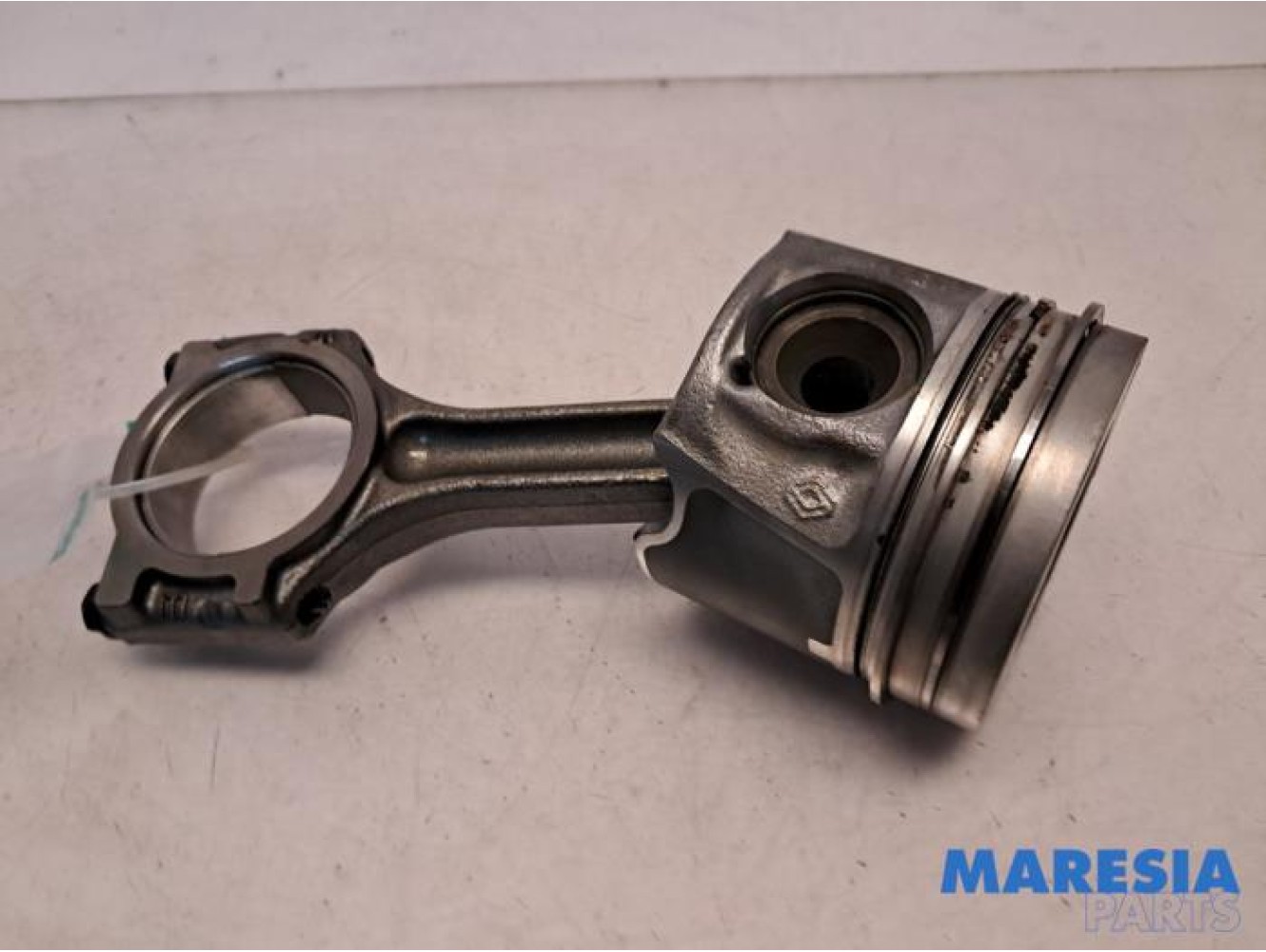 Renault - Trafic - Connecting rod