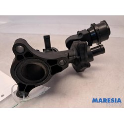 Renault - Trafic - Boîtier thermostat