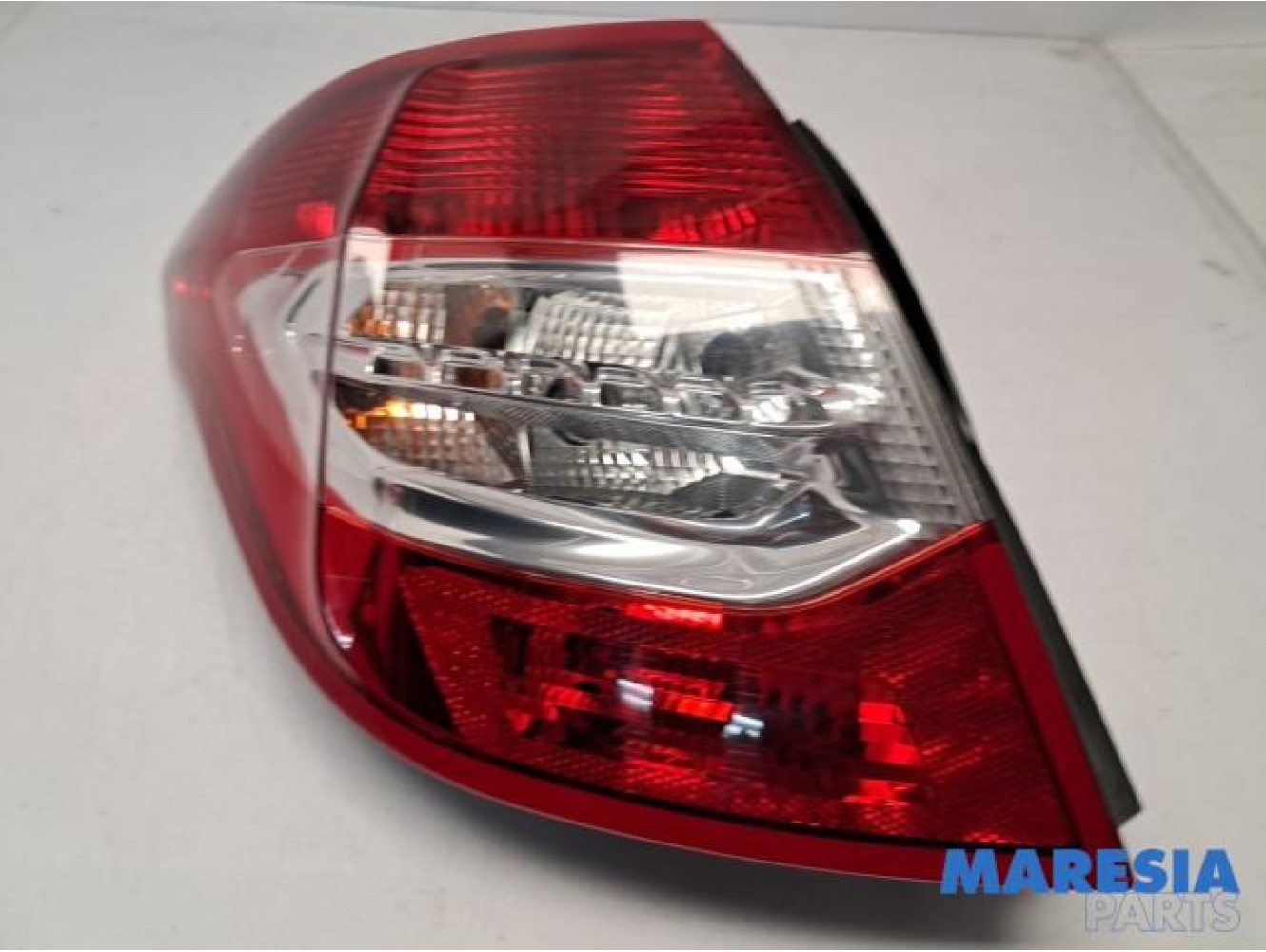 Citroen - C4 - Taillight, left