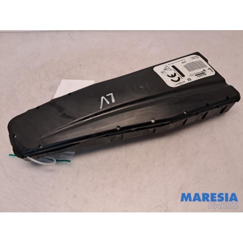 Renault - Clio - Airbag stoel (zitplaats)