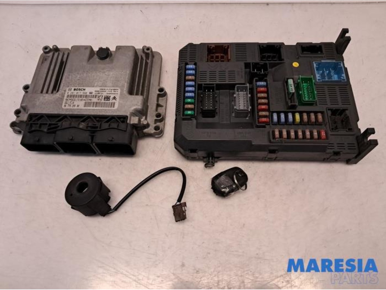 Peugeot - 208 - Engine management computer