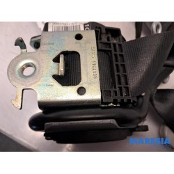 Peugeot - 207 - Front seatbelt, left