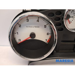 Peugeot - 207 - Instrumentenbrett
