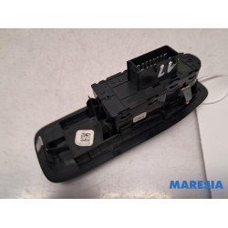 Peugeot - 208 - Multi-functional window switch